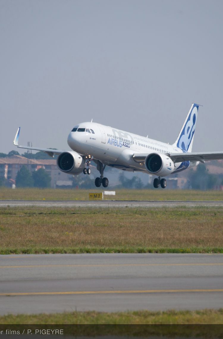 A320neo PW landing - first flight A320neo PW landing - first flight