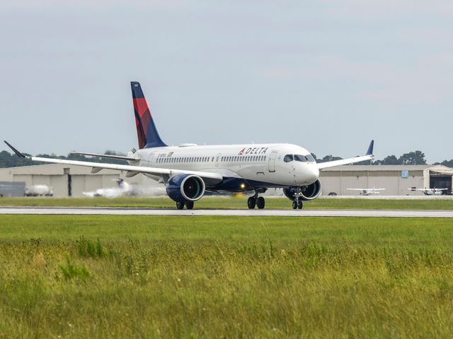 Delta Air Lines discloses order for 12 additional A220 aircraft Delta Air Lines discloses order for 12 additional A220 aircraft