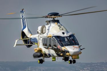 H160 prototype equipped with models of the H160M sensors, weapons and systems H160 prototype equipped with models of the H160M sensors, weapons and systems