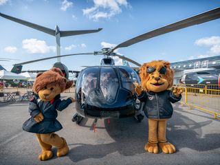 Leo and Leonette visits Airbus - Singapore Airshow 2024 Leo and Leonette visits Airbus - Singapore Airshow 2024