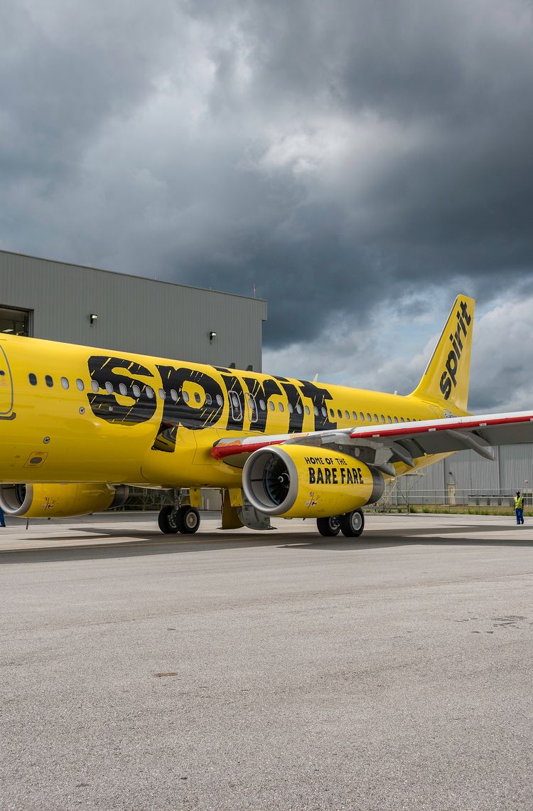 AIRBUS First A320 out of paint - FAL Mobile AIRBUS First A320 out of paint - FAL Mobile