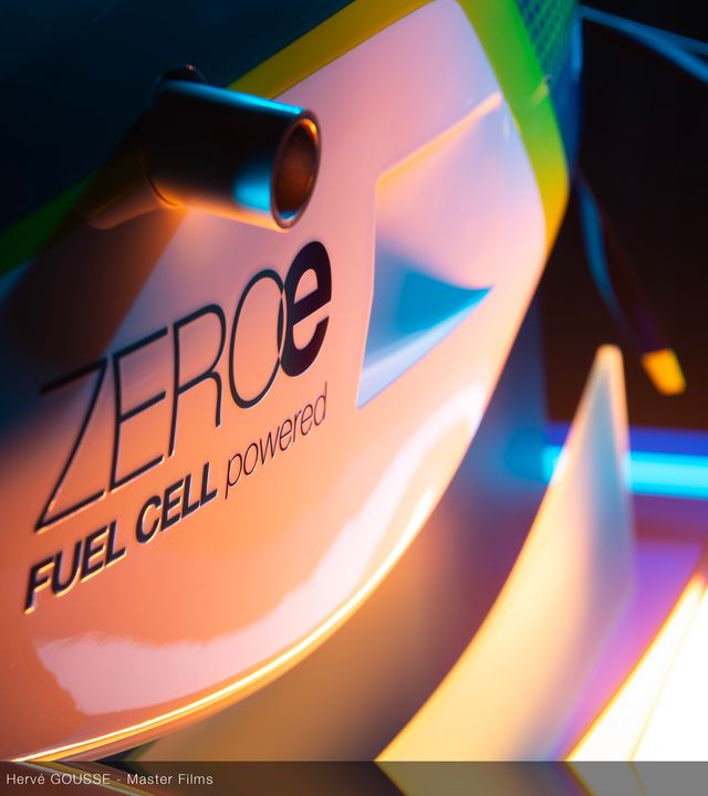 ZEROe Fuel Cell Engine Model - Reveal ZEROe Fuel Cell Engine Model - Reveal
