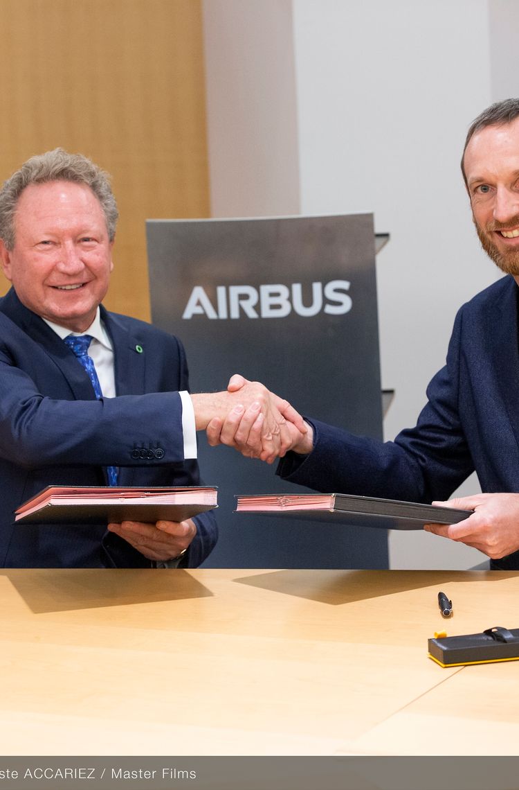 Airbus signs MoU with Australian Fortescue Airbus signs MoU with Australian Fortescue