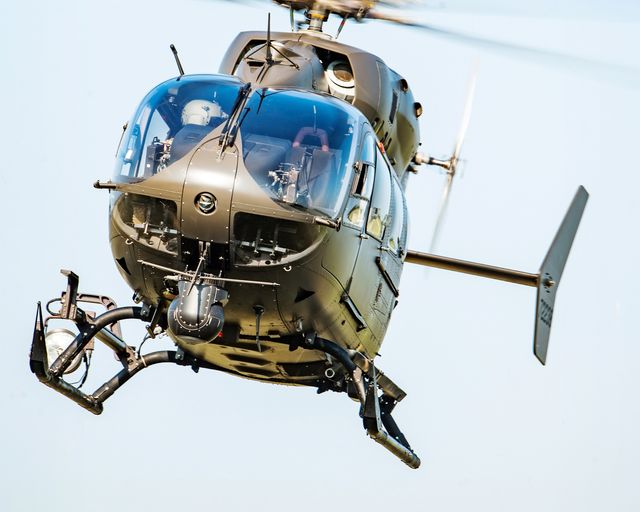H145M sobrevoando o céu H145M sobrevoando o céu