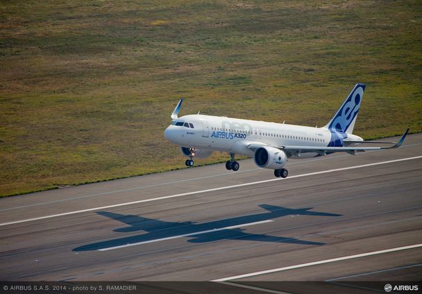 A320neo TAKE OFF - FIRST FLIGHT