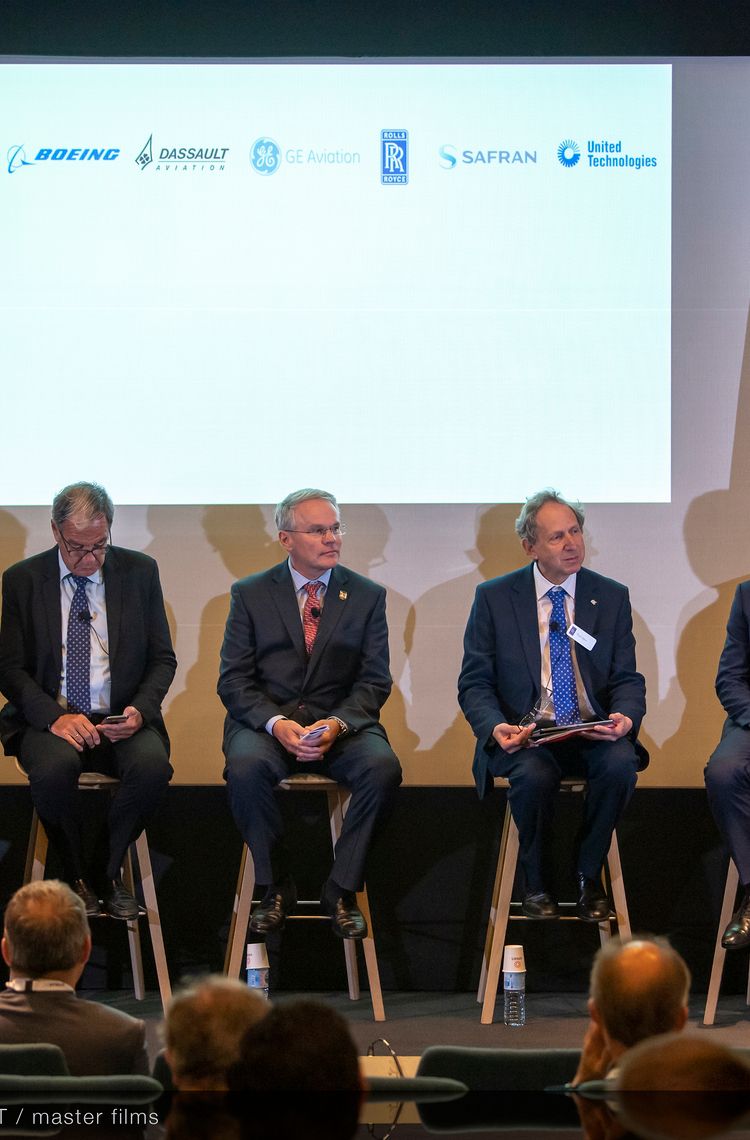 CTOs White Paper agreement at Paris Airshow 2019 - Day 2 CTOs White Paper agreement at Paris Airshow 2019 - Day 2
