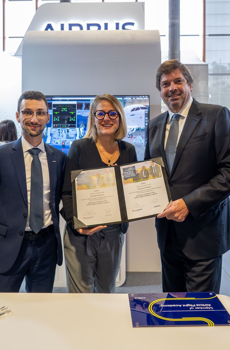 AFA - Sevenair Academy - Agreement signature AFA - Sevenair Academy - Agreement signature