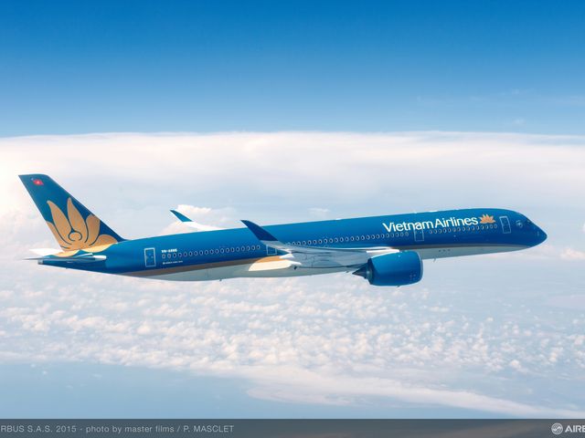 A350-900 Vietnam Airlines MSN014 in flight A350-900 Vietnam Airlines MSN014 in flight