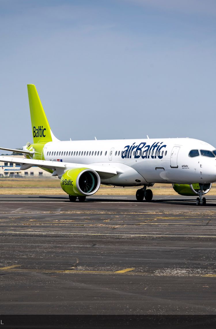 A220-300 airBaltic A220-300 airBaltic