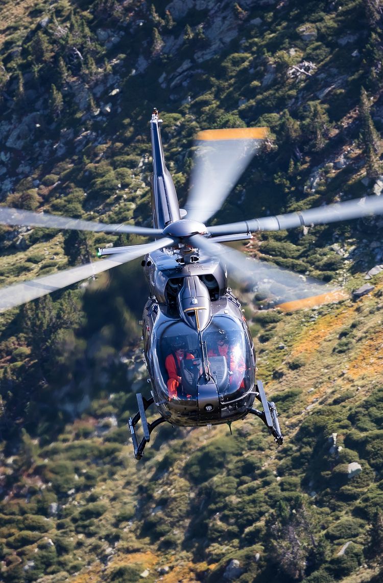 Swedish air ambulance service orders three new H145 helicopters Swedish air ambulance service orders three new H145 helicopters