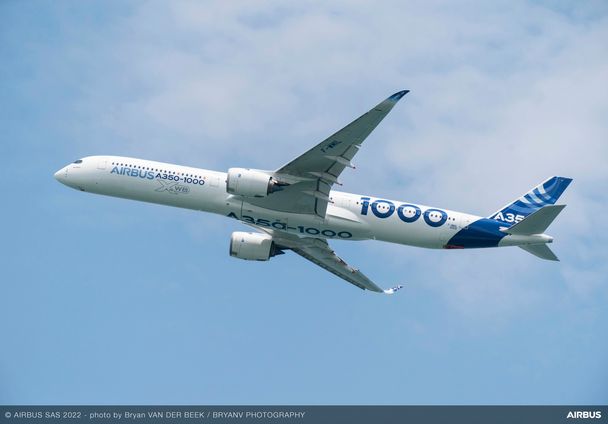 Singapore Airshow 2022 - A350-1000-flying display