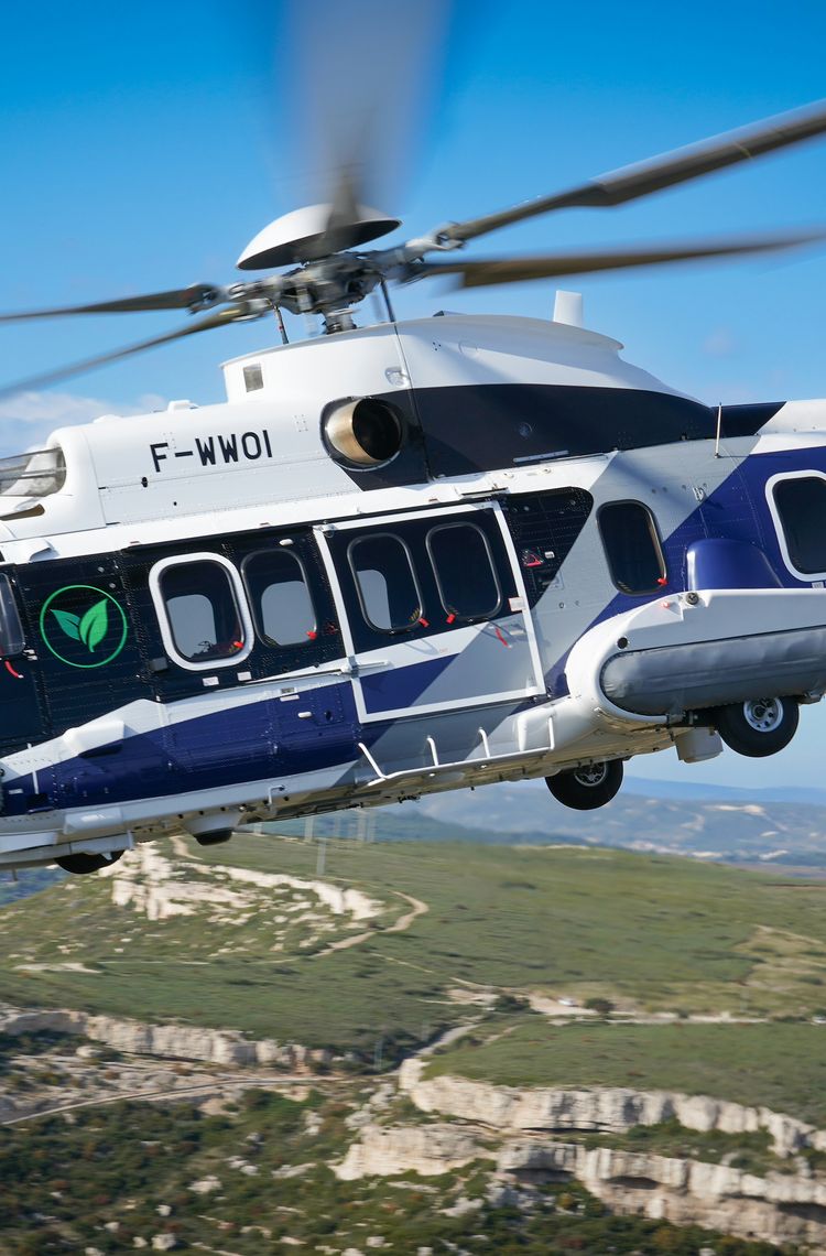 Image - First Airbus helicopter flight with 100% sustainable aviation fuel EXPH-2110-9