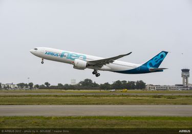 A33Oneo TAKE OFF A33Oneo TAKE OFF