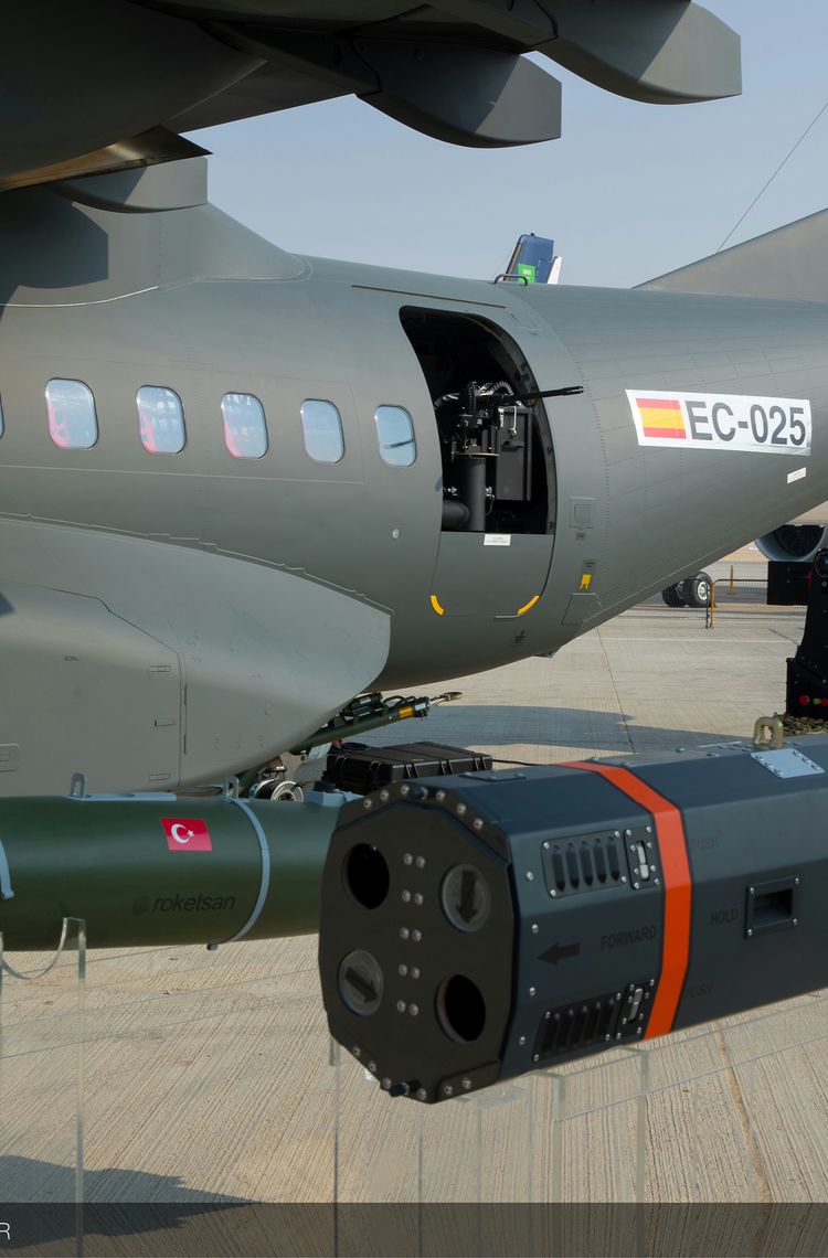 C295 armament highlighted at Dubai Airshow 2017 C295 armament highlighted at Dubai Airshow 2017