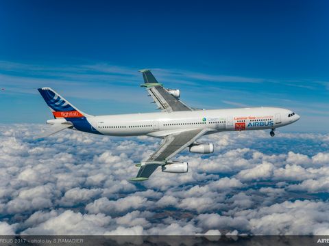 A340 laminar flow BLADE demonstrator first flight - in flight A340 laminar flow BLADE demonstrator first flight - in flight