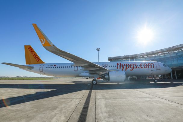 First A321neo assembled in Toulouse for Pegasus Airlines - Beauty shots