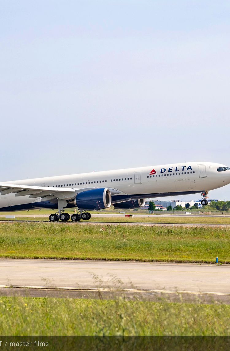 Delta Air Lines’ A330-900 take-off Delta Air Lines’ A330-900 take-off