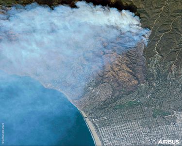 Wildfires in Los Angeles, USA highest resolution satellite image Wildfires in Los Angeles, USA highest resolution satellite image