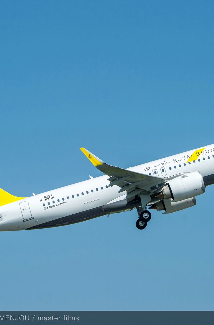 Royal Brunei Airlines takes delivery of its first A320neo aircraft Royal Brunei Airlines takes delivery of its first A320neo aircraft