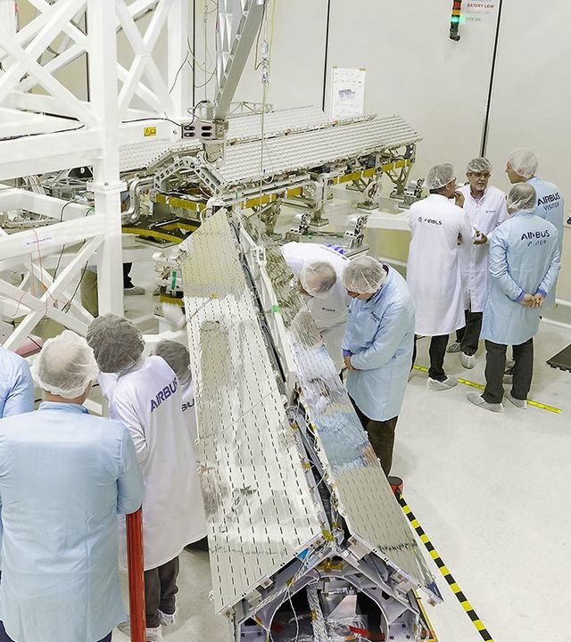 MetOP SG-B scatterometer antenna MetOP SG-B scatterometer antenna