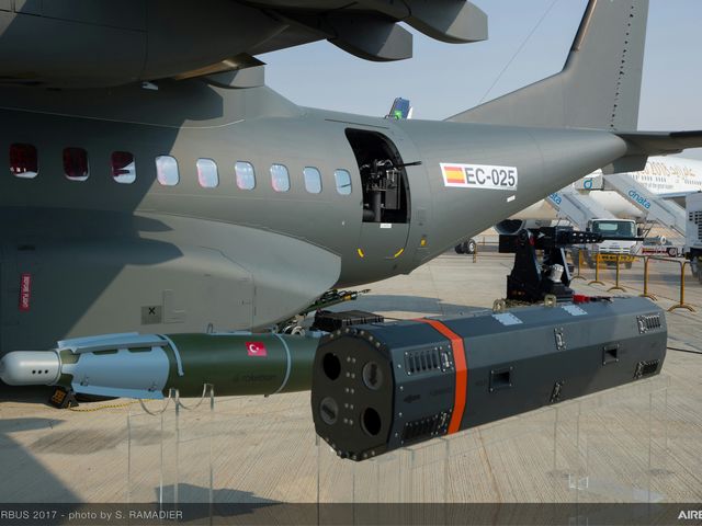 C295 armament highlighted at Dubai Airshow 2017 C295 armament highlighted at Dubai Airshow 2017