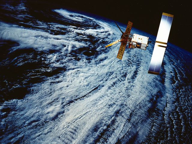 ERS-1 European Remote-Sensing Satellite ERS-1 European Remote-Sensing Satellite