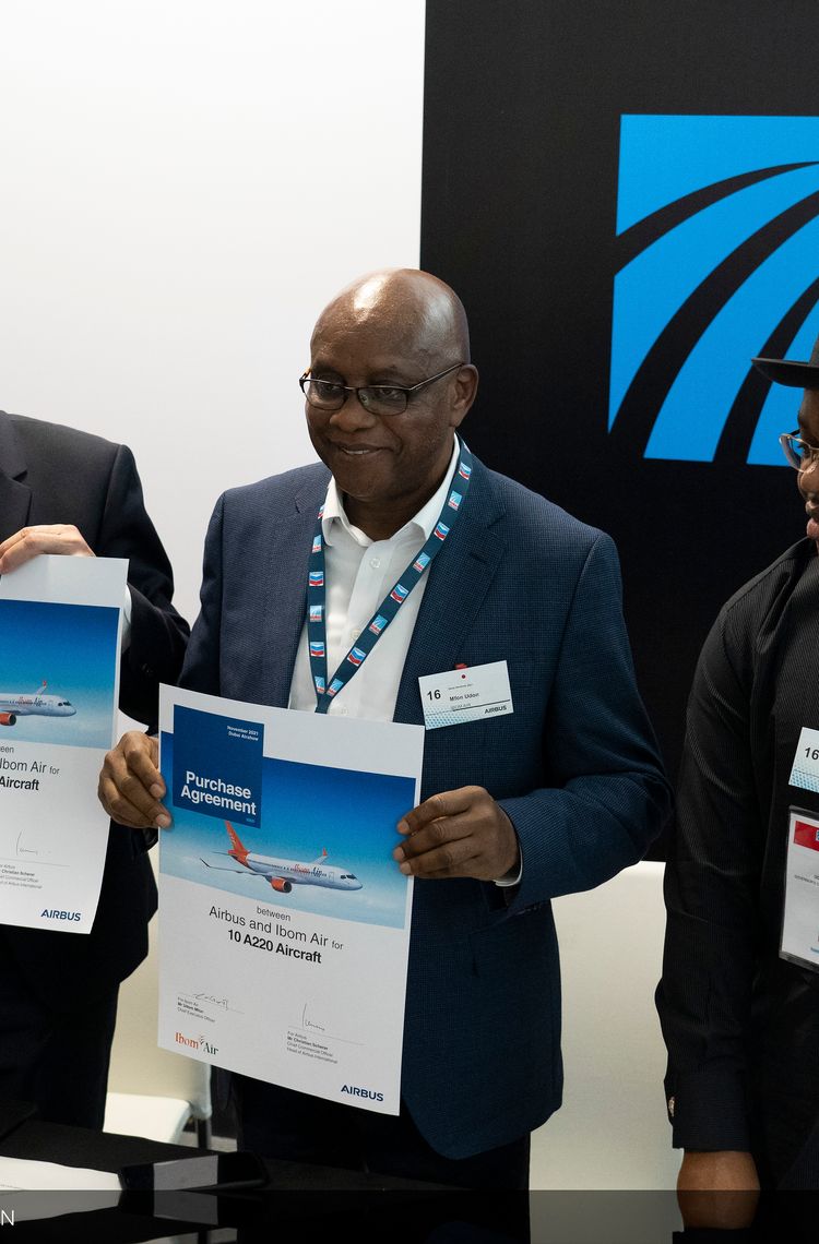 Dubai Airshow Day 3 - Airbus and Ibom Air signature for 10 A220 Dubai Airshow Day 3 - Airbus and Ibom Air signature for 10 A220