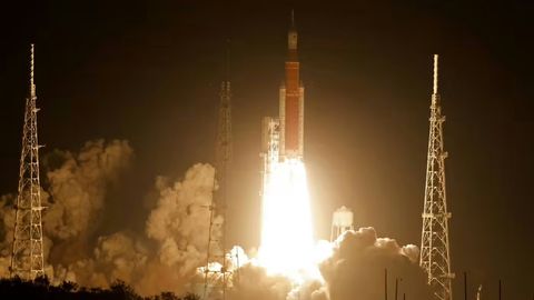 Artemis I launch - © Reuters