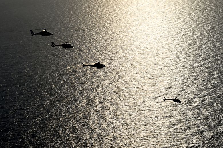 Silhouette of Airbus Helicopters and VSR700 Silhouette of Airbus Helicopters and VSR700