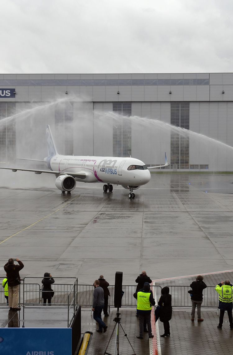 A321LR First Flight Water Salute A321LR First Flight Water Salute
