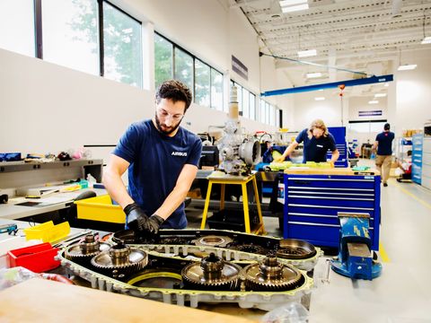Airbus Helicopters employee in Canada Airbus Helicopters employee in Canada
