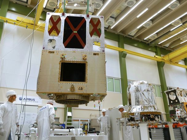 Sentinel-6 - Integration of Propulsion Module
