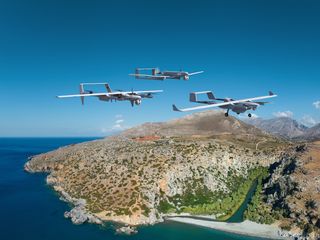 family picture_CAPA-X 6m_Aliaca EVO_VTOL_horiz_HD family picture_CAPA-X 6m_Aliaca EVO_VTOL_horiz_HD
