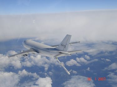 A310 ARBS with boom in trail position 03 A310 ARBS with boom in trail position 03