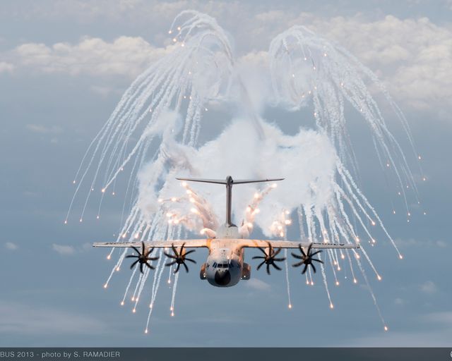 A400M Chaff and Flare A400M Chaff and Flare
