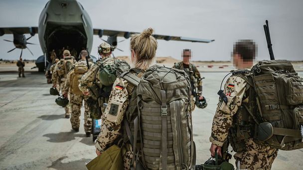 A400M Evacuates Sudan 04