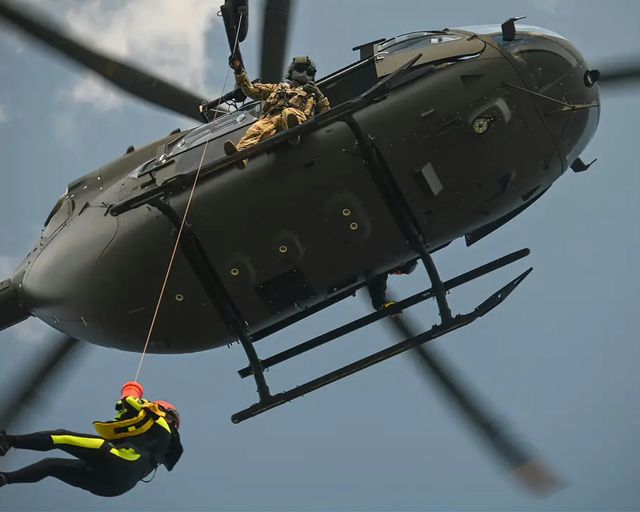 uh60