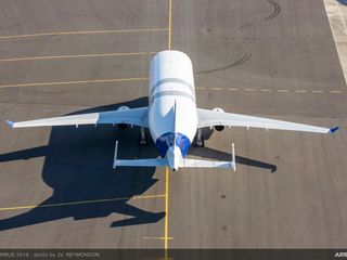 BelugaXL - First Flight - Taxiing BelugaXL - First Flight - Taxiing