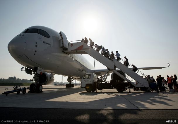 A350-1000 Demonstration Tour - Boarding ambiance