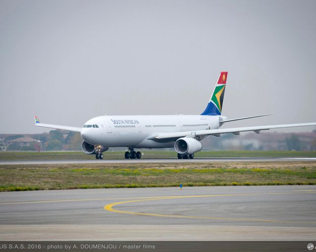 A330-300_South African Airways A330-300_South African Airways