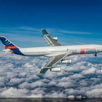 A340 laminar flow BLADE demonstrator first flight - in flight A340 laminar flow BLADE demonstrator first flight - in flight