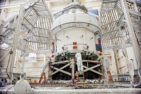 Orion spacecraft for Artemis I tests at NASA