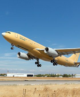 A330 MRTT Multi Role Tanker Transport take-off A330 MRTT Multi Role Tanker Transport take-off