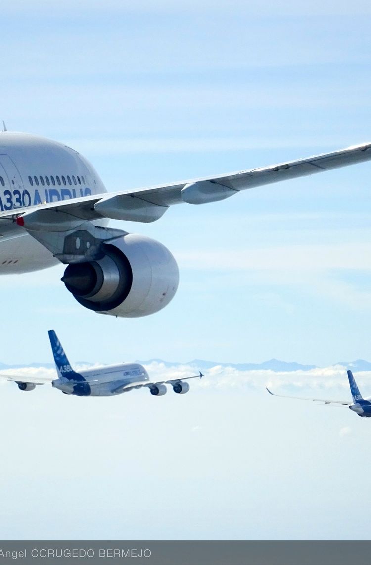 Family Flight view from A320neo - A330-200 A350 XWB A380 Family Flight view from A320neo - A330-200 A350 XWB A380