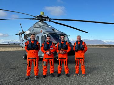 H175 de-icing ferry flight crew (and two honorary members) pose for a photo in Höfn, Iceland H175 de-icing ferry flight crew (and two honorary members) pose for a photo in Höfn, Iceland