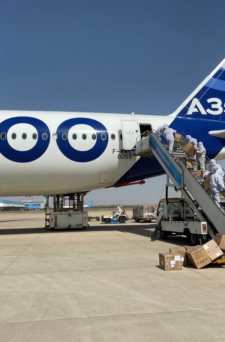 COVID-19 relief flight – A350-1000 cargo loading in Tianjin COVID-19 relief flight – A350-1000 cargo loading in Tianjin