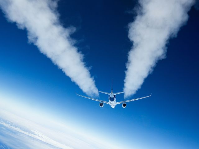 Aircraft contrails Aircraft contrails