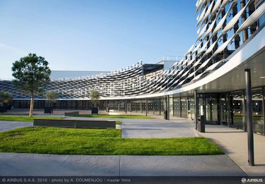 Airbus Group Leadership University campus 1 Airbus Group Leadership University campus 1