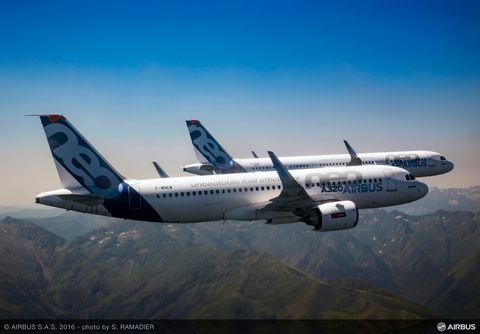 A320neo and A321neo in flight together - Family flight