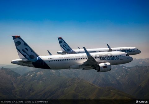 A320neo and A321neo in flight together - Family flight A320neo and A321neo in flight together - Family flight